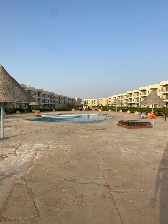 شاليه قرية ريفيرا 1 Ras Sedr Luaran gambar